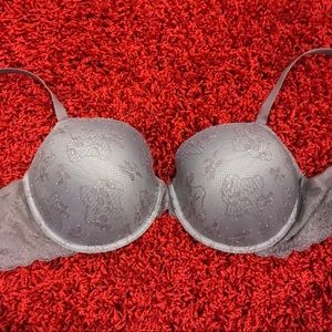 Victoria’s Secret Purple Lace Bra